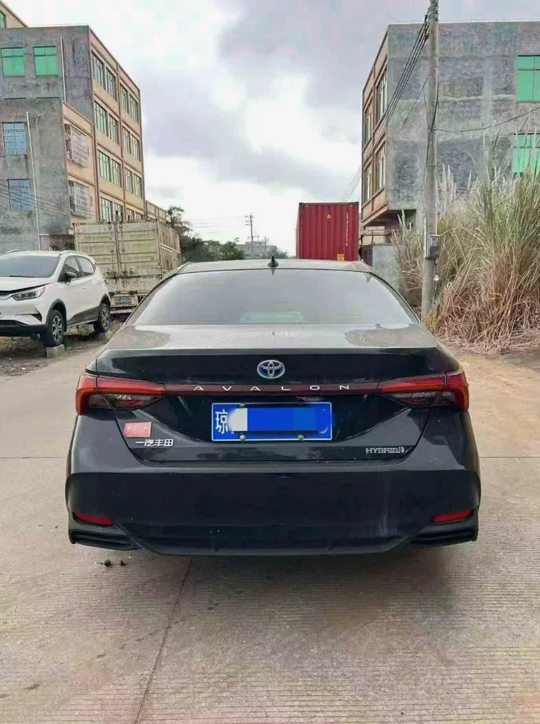 丰田亚洲龙 后面外观二