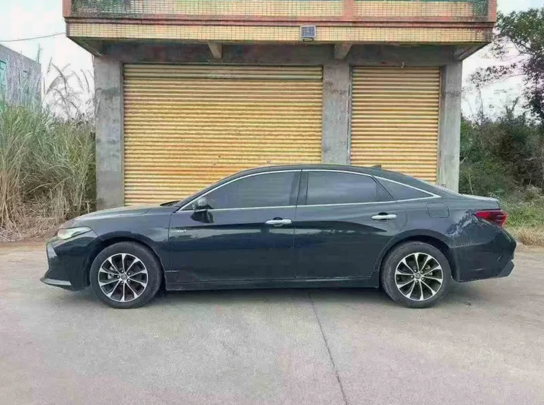 丰田亚洲龙 后面外观三