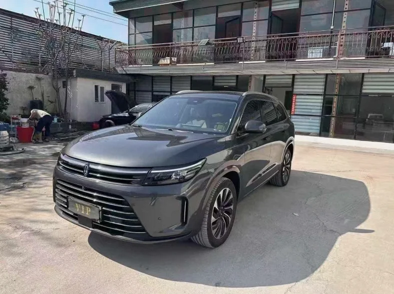 24年华为智选问界M7 1.5T四驱油电混合增程式