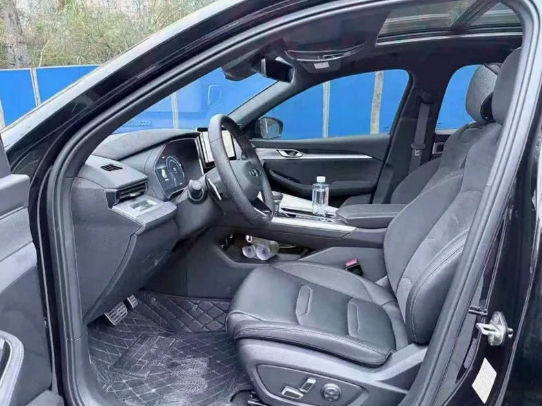 吉利星瑞 后面外观一