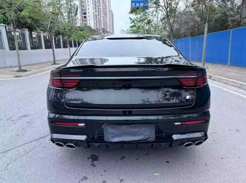 吉利星瑞 驾驶室