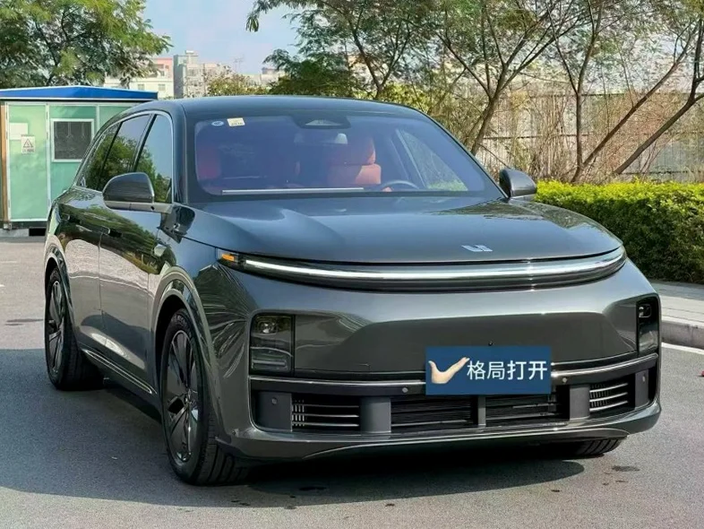 理想L7 正面外观二