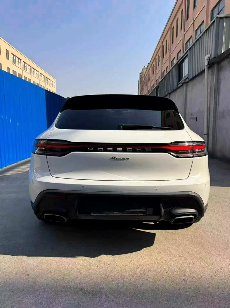 保时捷Macan 驾驶室