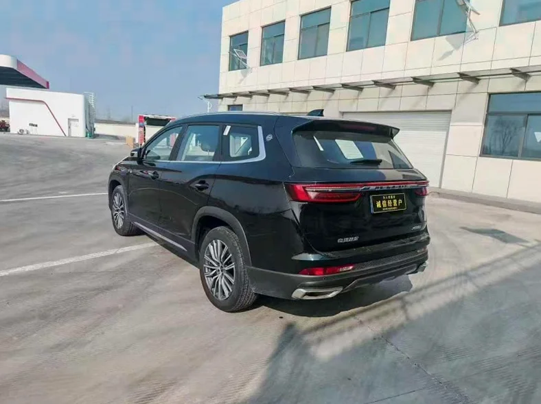 奇瑞捷途 内饰后排