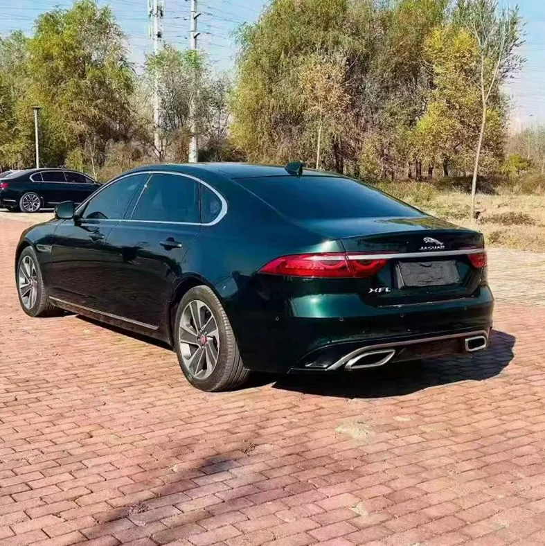 捷豹XFL 内饰后排