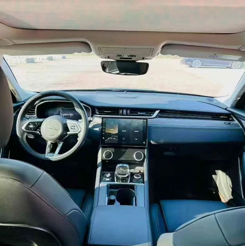 捷豹XFL 后面外观二