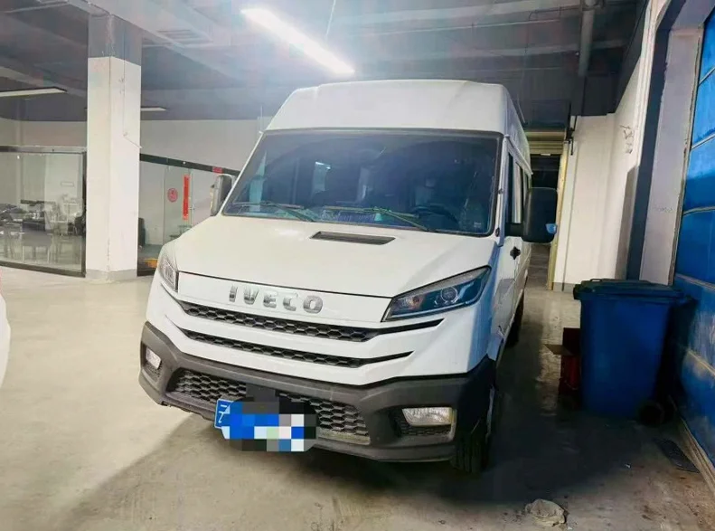 依维柯得意 正面外观二