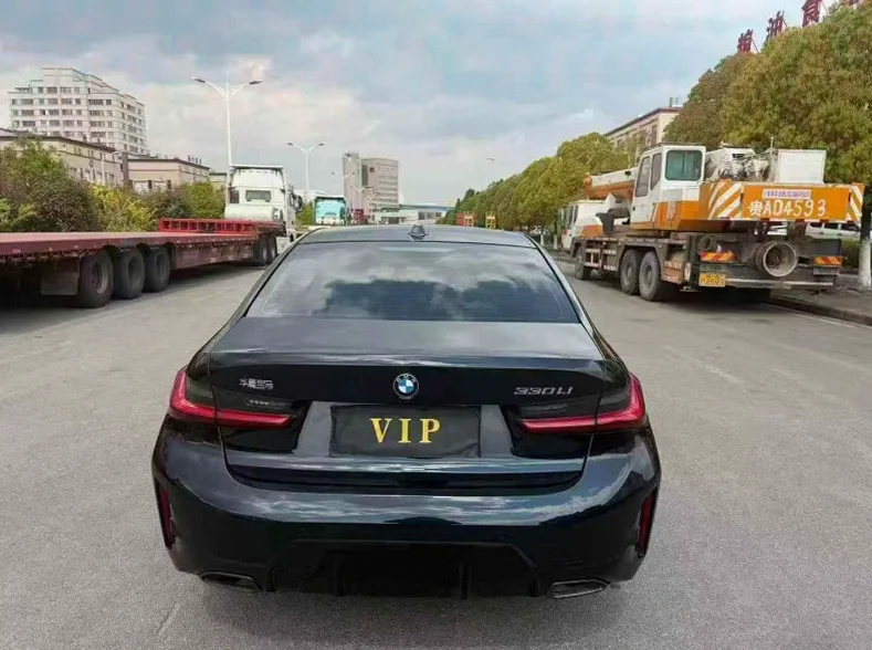 宝马3系 后面外观三