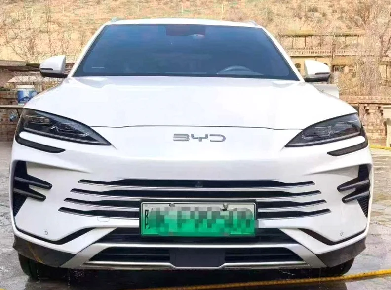 25年比亚迪宋plus混动1.5