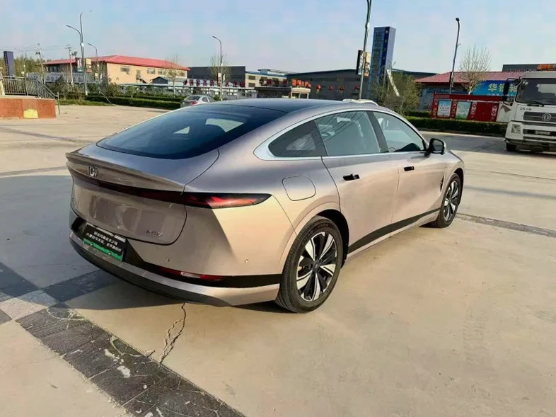 长安汽车启源 内饰后排