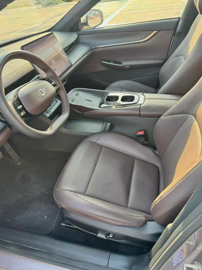 长安汽车启源 后面外观三