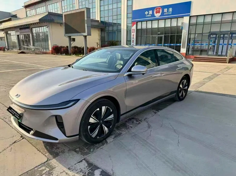 长安汽车启源 正面外观二