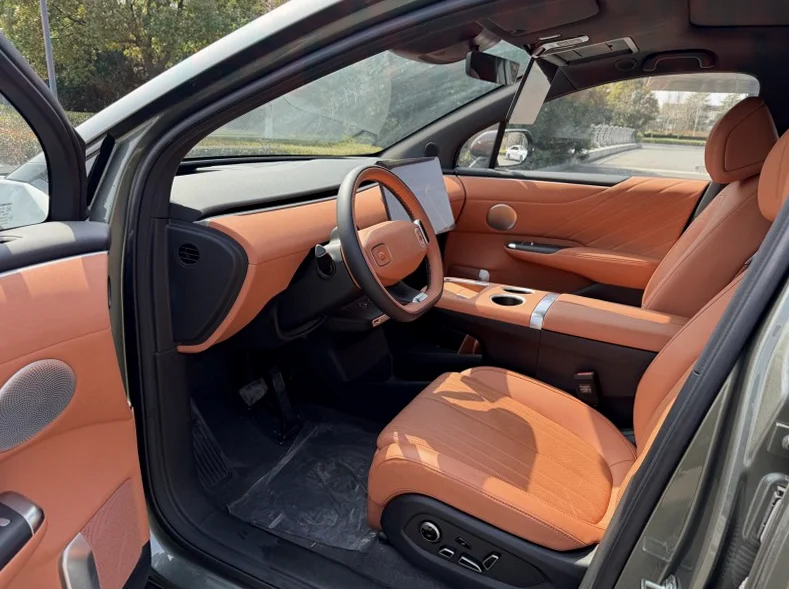 长安汽车启源 内饰前排