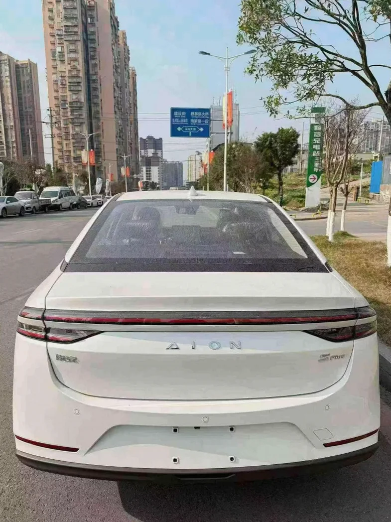 传祺埃安S 驾驶室