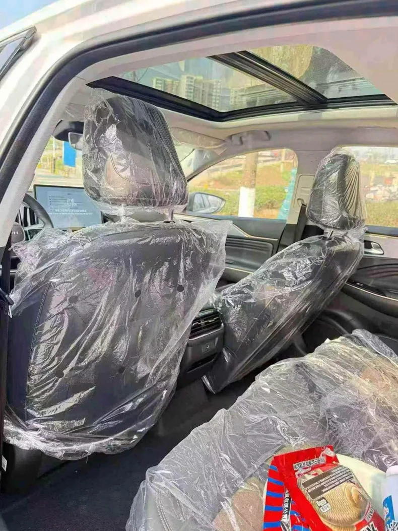 传祺埃安S 后面外观三