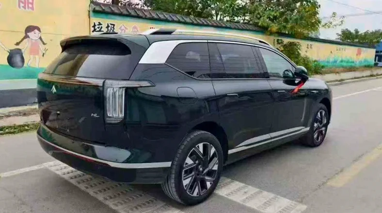 传祺昊铂GT 驾驶室