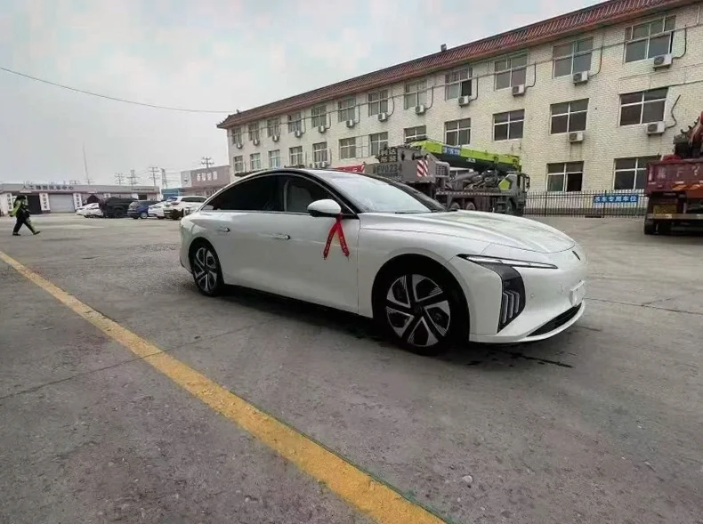 东风星海 正面外观二