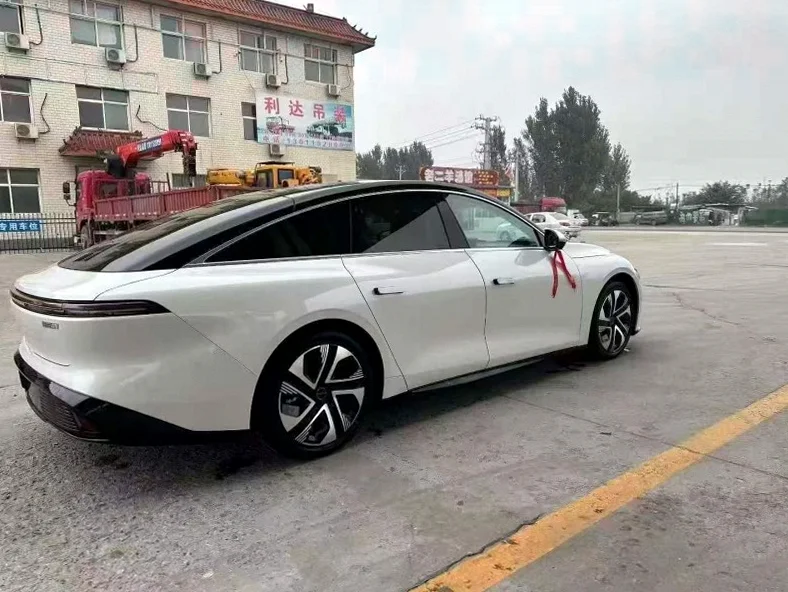 东风星海 后面外观二