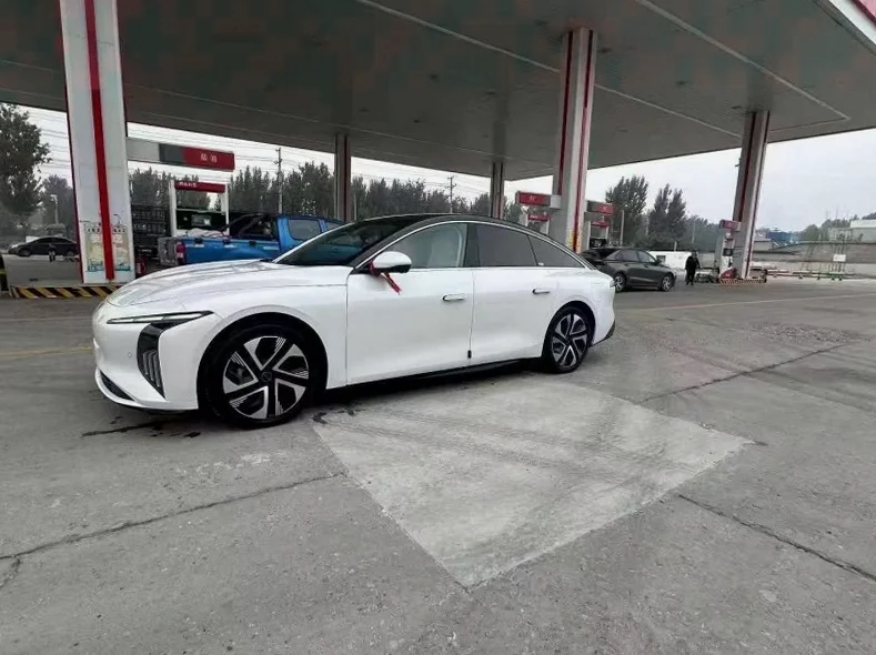 东风星海 正面外观三