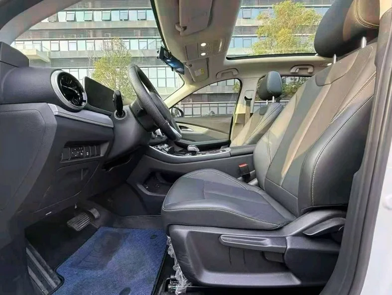 风行东风 后面外观二