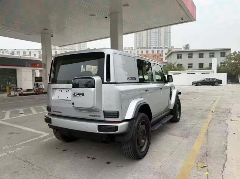 奇瑞ICAR 内饰前排