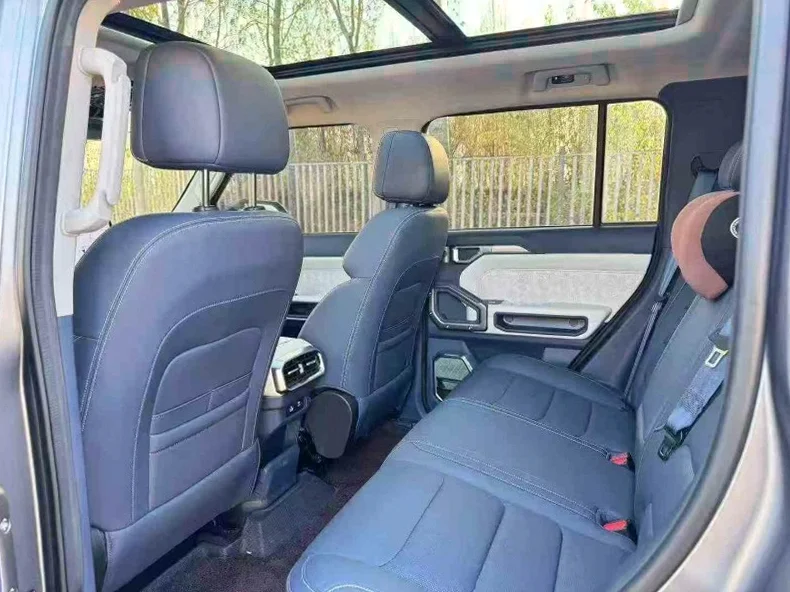 奇瑞捷途 后面外观三