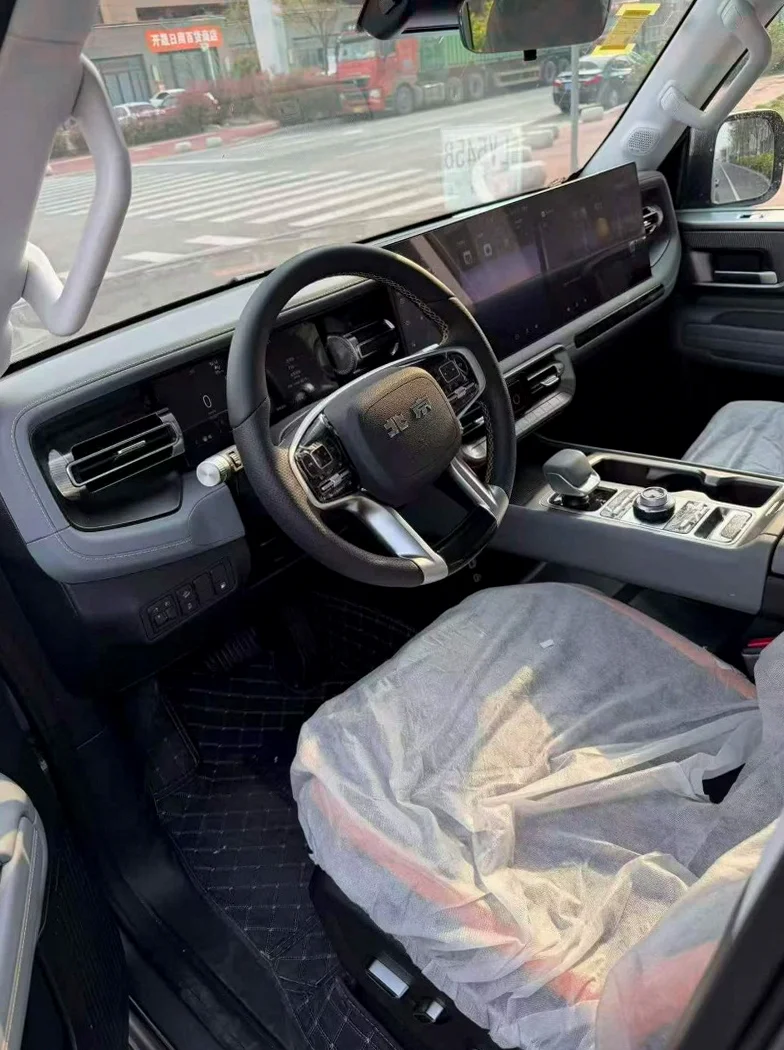 北京BJ40 后面外观一