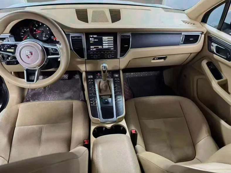 风神东风 正面外观三