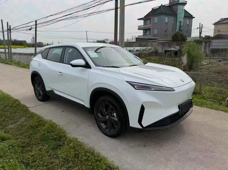 风神东风 后面外观二