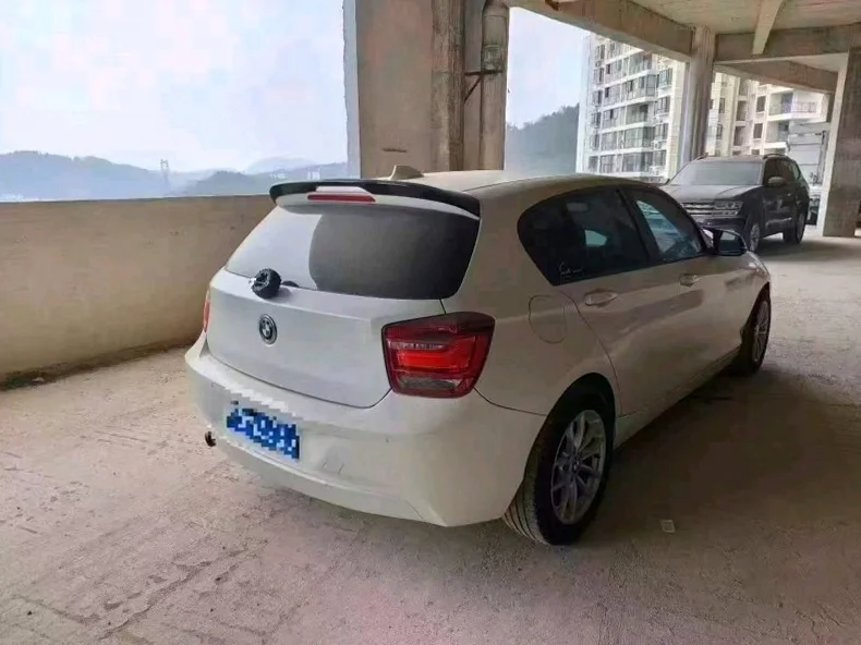 宝马1系 正面外观三