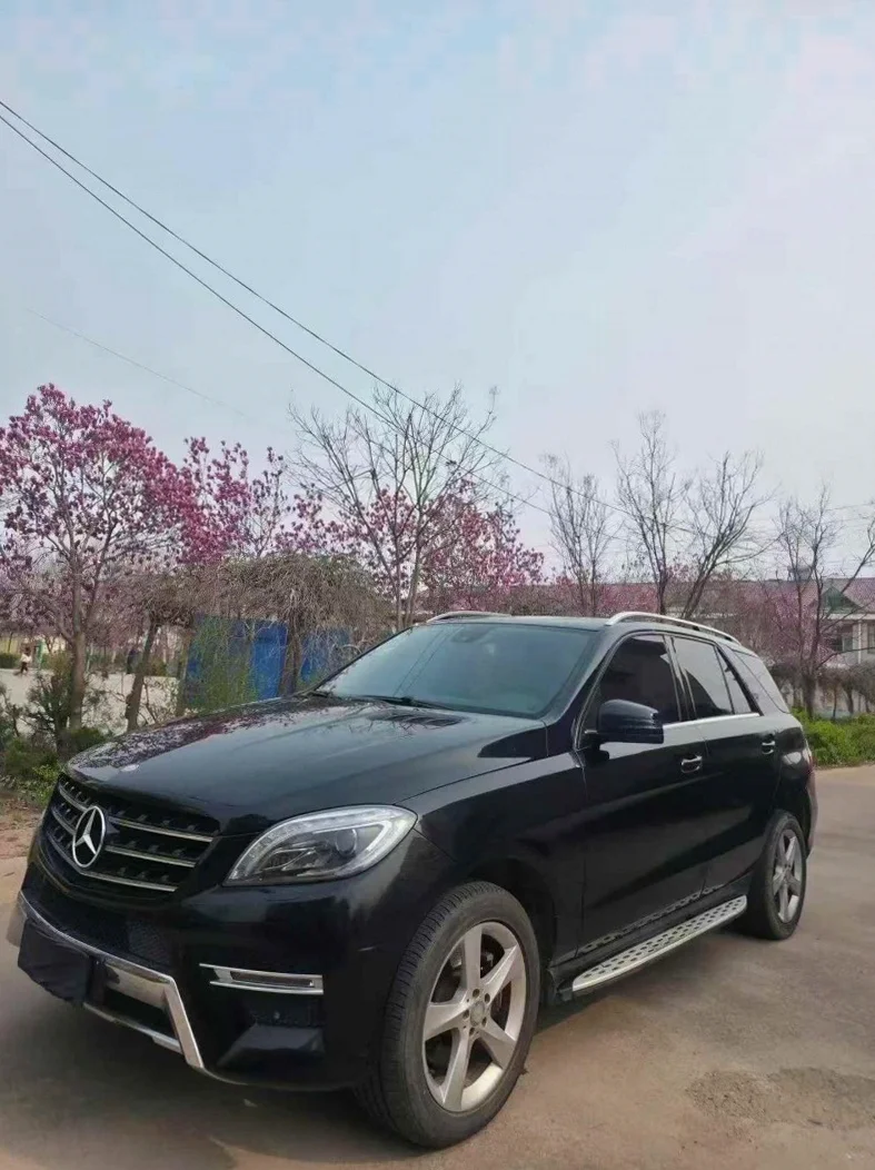 奔驰ML 正面外观二