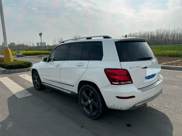 奔驰GLK 内饰前排