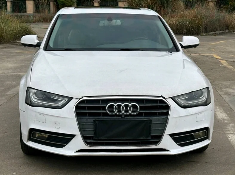 14年奥迪A4L 2.0T自动高配