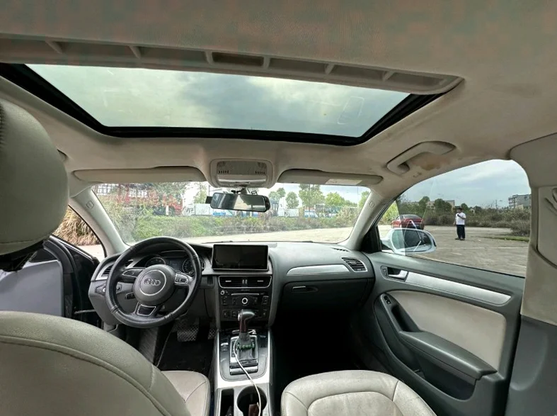 奥迪A4L 后面外观二