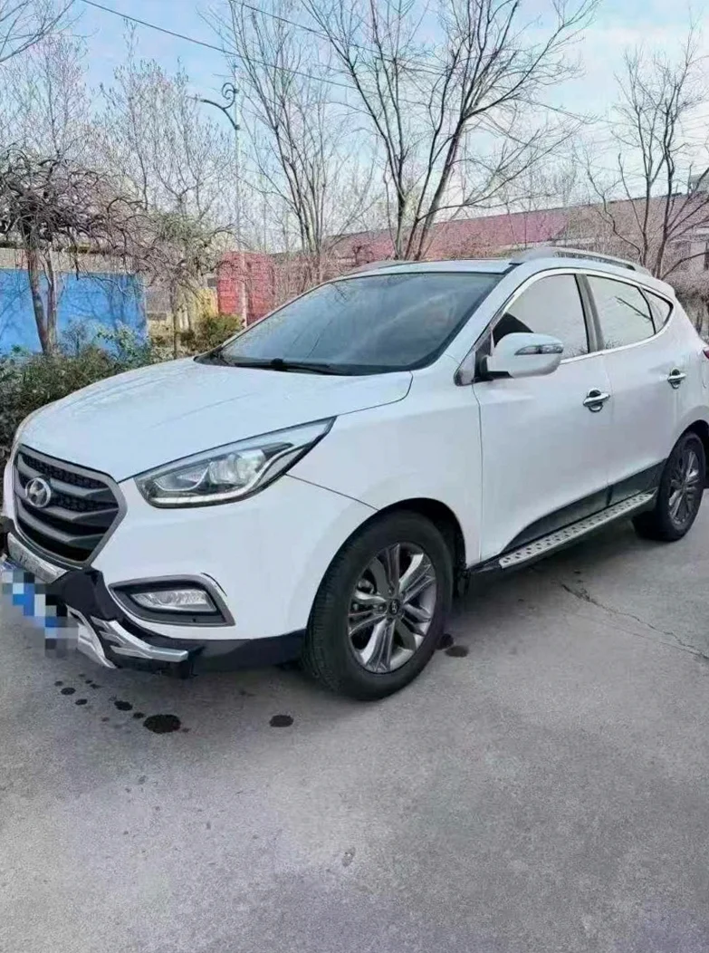 现代ix35 正面外观三