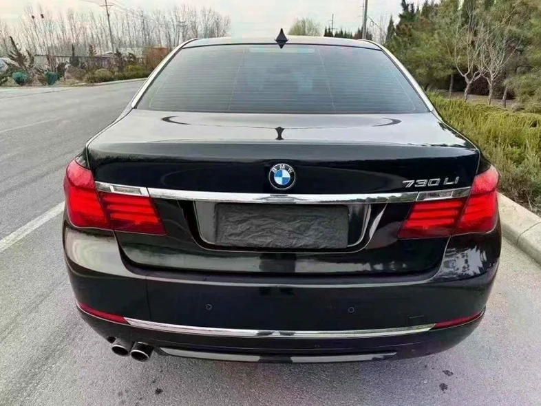 宝马7系 驾驶室