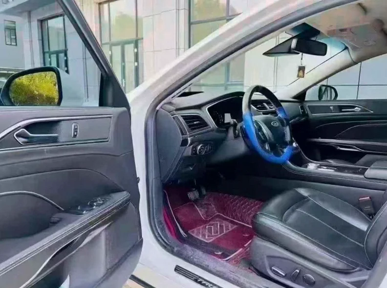 福特蒙迪欧 后面外观二