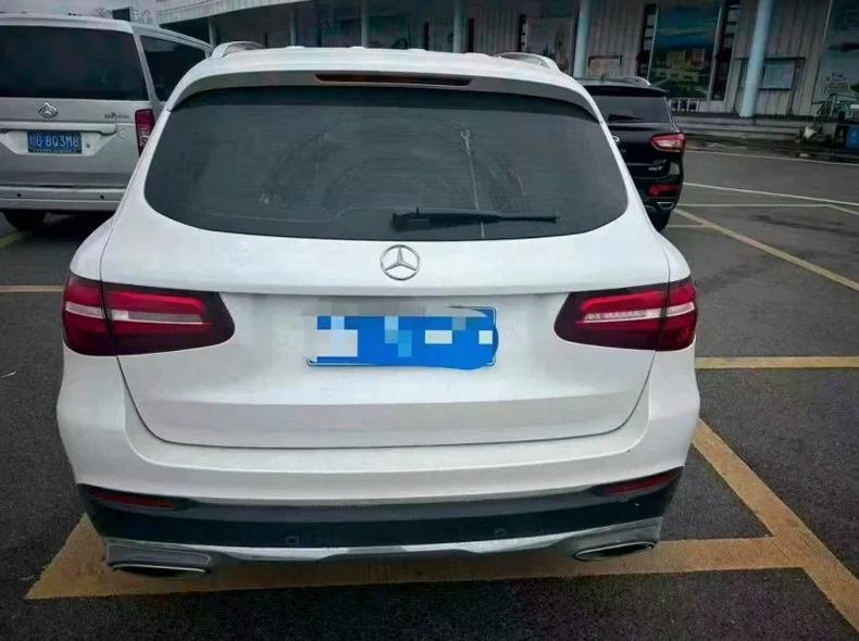 奔驰GLC 后面外观三