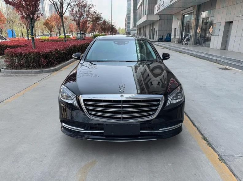 济宁2017年奔驰S客户回头车 正面外观一