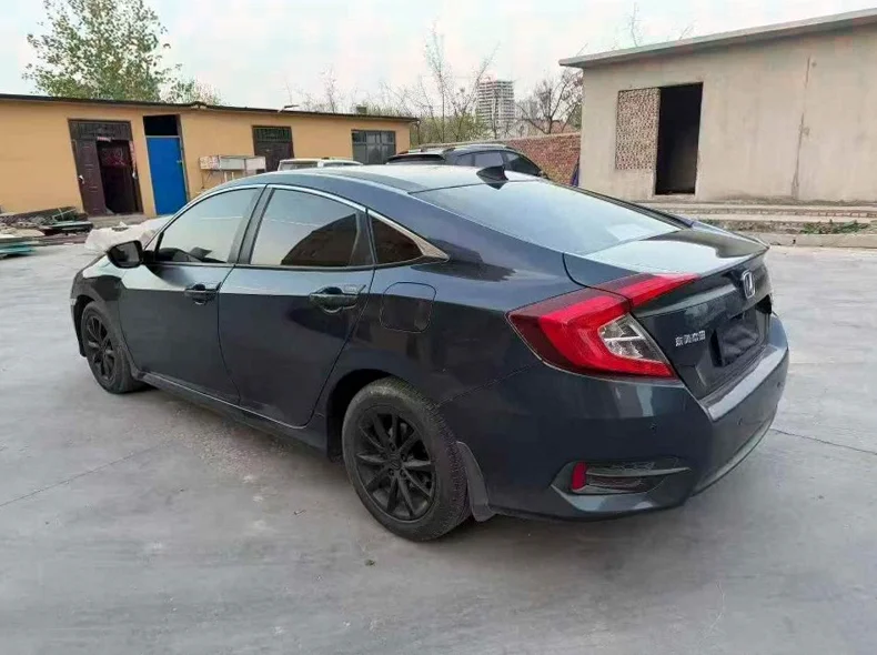 本田思域 内饰后排