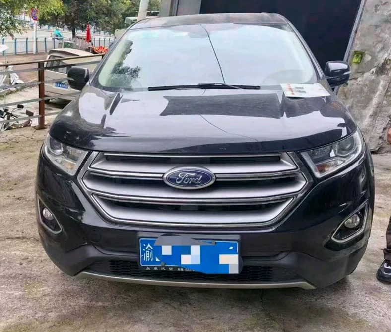 17年福特锐界2.0T两驱七座