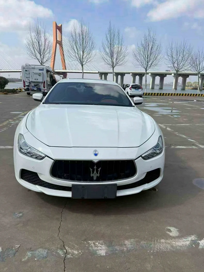 17年玛莎拉蒂Ghibli 3.0T双涡轮增压