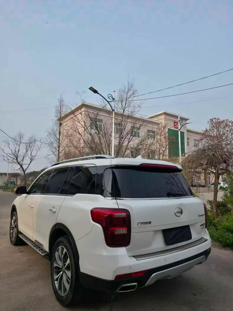 传祺GS8 内饰后排