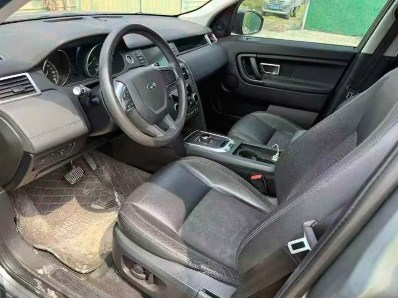 路虎神行者 后面外观三