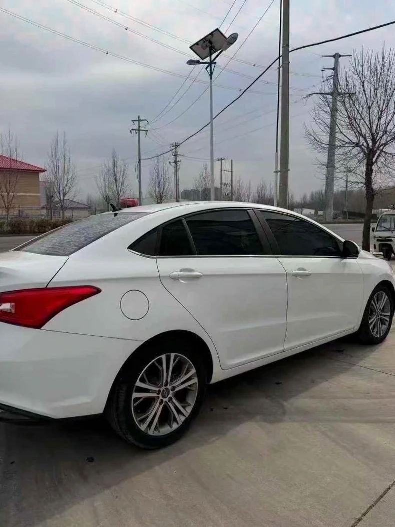 奇瑞艾瑞泽 后面外观三