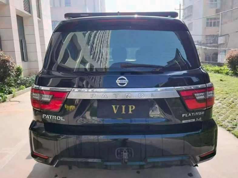 日产途乐 后面外观三