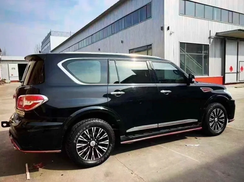 日产途乐 内饰后排