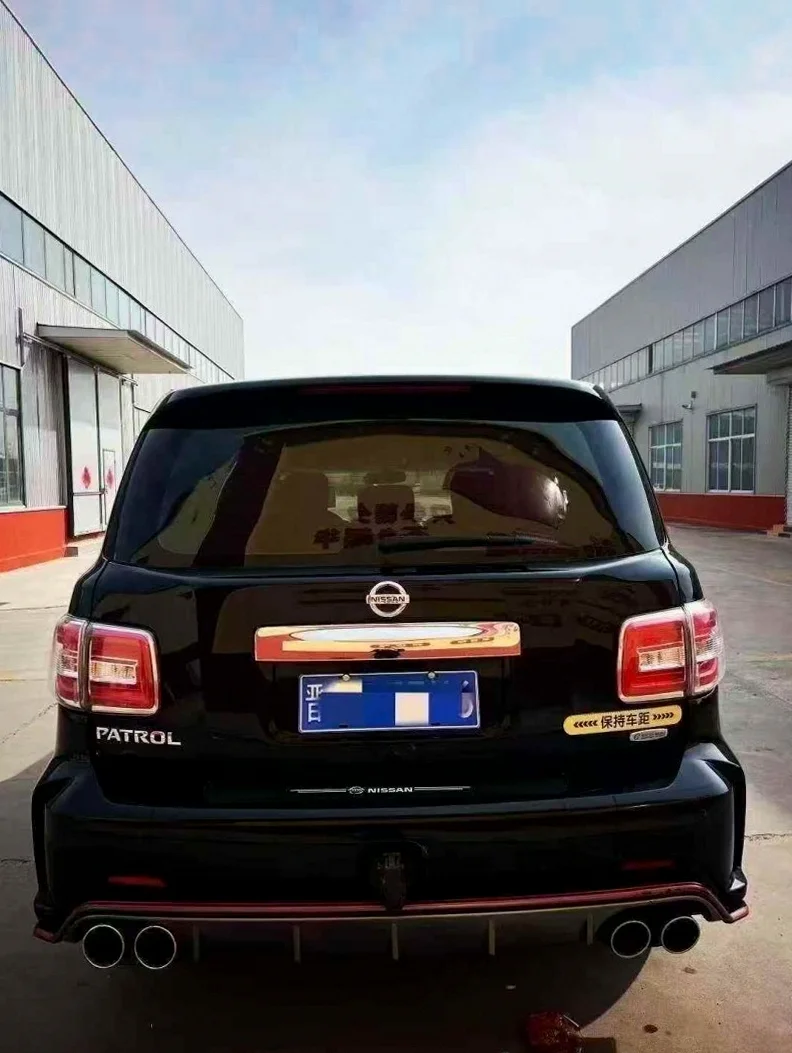 日产途乐 驾驶室