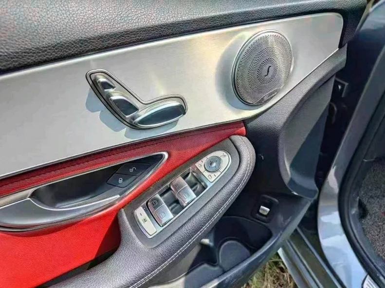 奔驰C 内饰后排