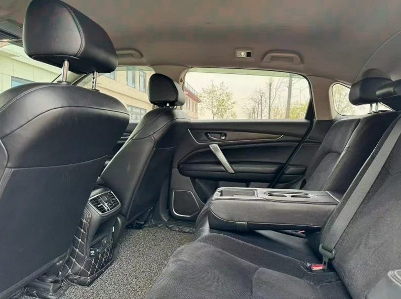 本田冠道 后面外观二